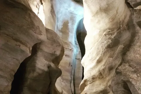Rickwood Caverns State Park