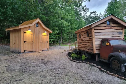Round Pond Retreat