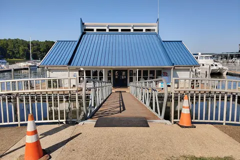 Paris Landing State Park