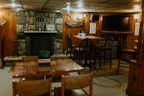 Silver Rapids Lodge