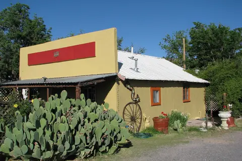 Mountain Valley Lodge and RV Park