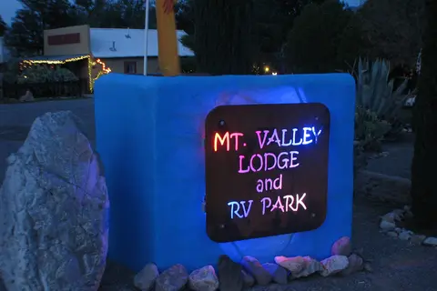 Mountain Valley Lodge and RV Park