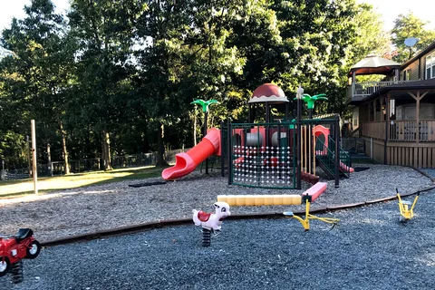 Christmas Pines Campground, LLC