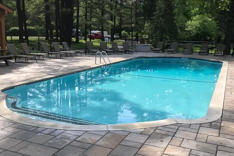 Whippoorwill Motel and Campsites