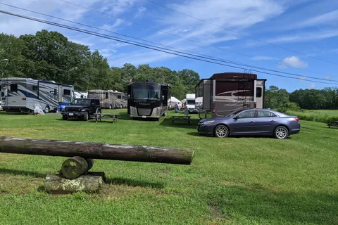 Ginny-B Family Campground
