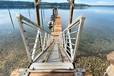 Summertide Resort and Marina