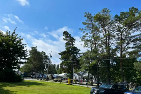 Hubbards Beach Campground and Cottages