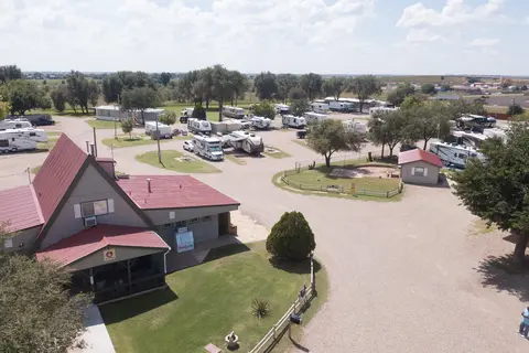Travelers World Campground