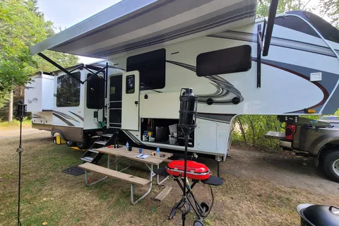 Happy Land RV Park
