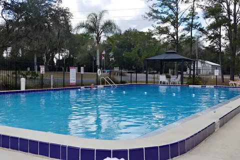 Blue Parrot RV Resort