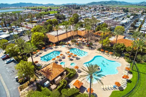 Golden Village Palms RV Resort - Sunland