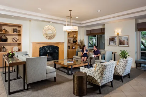 Golden Village Palms RV Resort - Sunland