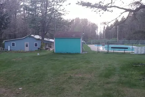 Holiday Pines Campground