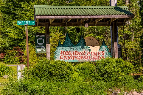 Holiday Pines Campground