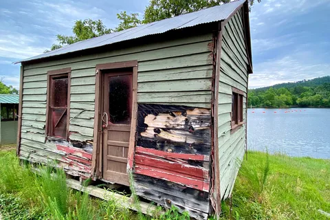 Highway 27 Fishing Village