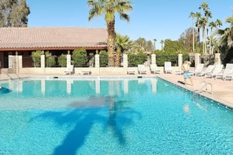 Desert Trails RV Park