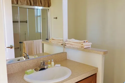 Wine Ridge RV Resort and Cottages
