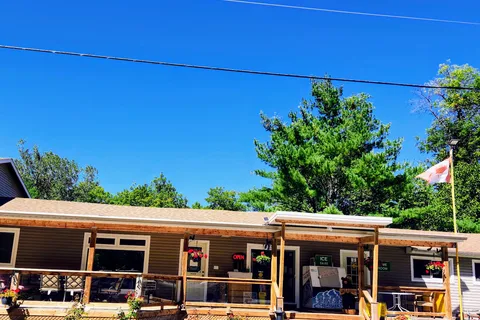 Trailer Park on the Bay