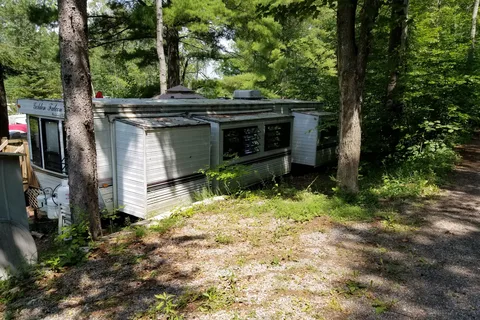 Trailer Park on the Bay