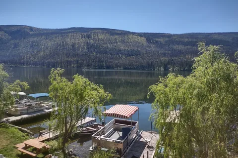 Marigold Fishing Resort