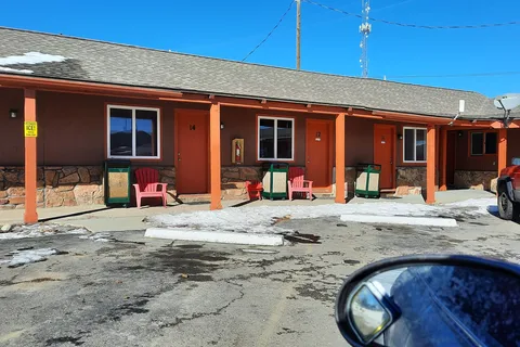 Western Inn Motel and RV Park