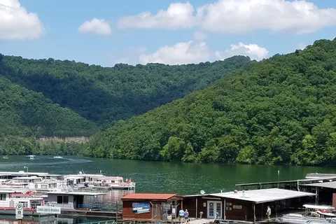 Carr Creek State Park