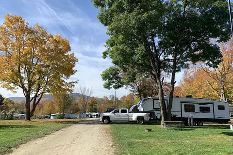 Fort Jefferson Campground At Six Gun City