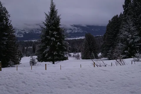 Chinook Cove Golf RV Resort