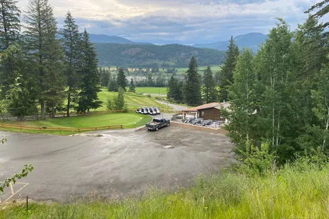 Chinook Cove Golf RV Resort