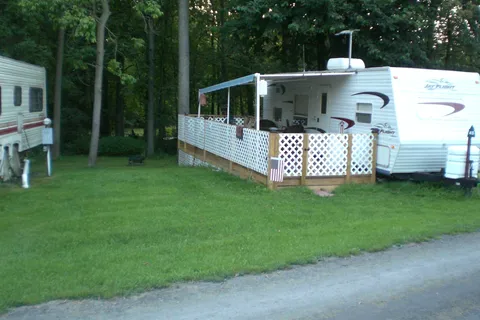 10 Acres Campground & RV Park
