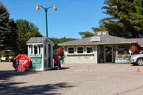 Lone Pine Campsites