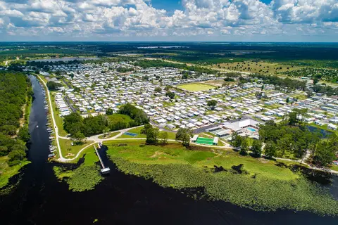 Buttonwood Bay RV Resort
