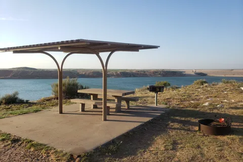 Sanford-Yake Campground - Lake Meredith National Recreation Area