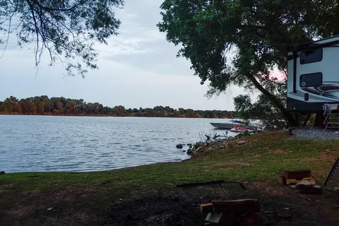 Whites Catfish Cove - Fort Cobb State Park
