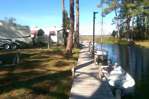 Lake Saunders RV Resort