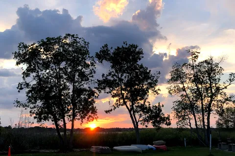 Lake Saunders RV Resort