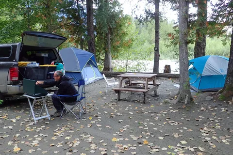 Bailey Bridge Campsite and Cabins