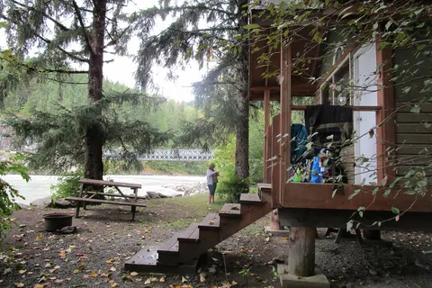 Bailey Bridge Campsite and Cabins