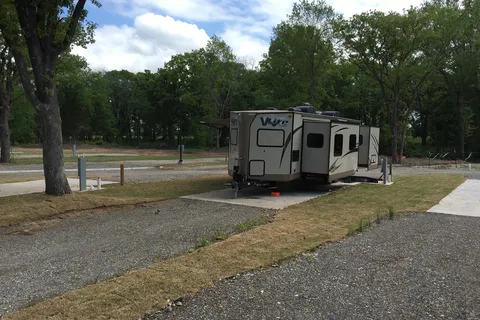 Rolling Oaks RV Park