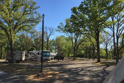 Rolling Oaks RV Park
