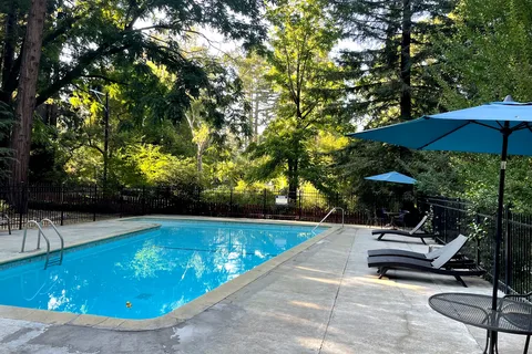 Redwood Resort RV Park and Campground
