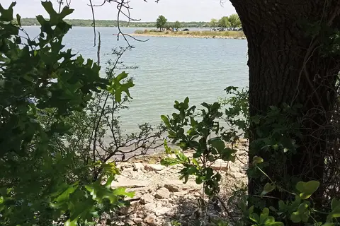 Willow Point - Lake Brownwood State Park