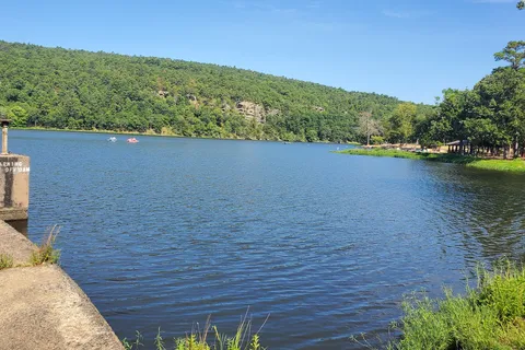 Whispering Pines/Old Circle - Robbers Cave State Park
