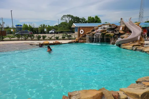 Summer Breeze USA RV Resort