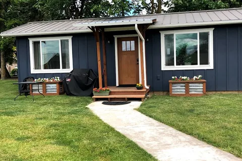 Oostema Farmstead Accommodations and Campground