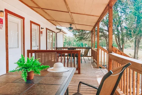 Paradise on Lake Texoma - Resort Campground