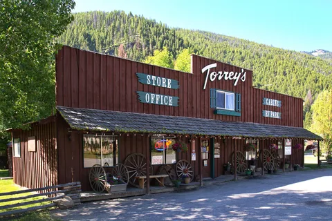 Torrey's Burnt Creek Inn