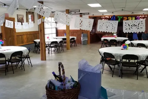 Little Red Barn Camp Grounds
