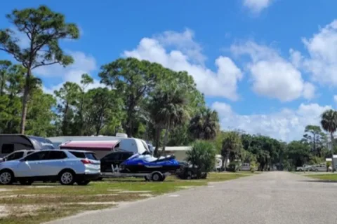 Calusa Cove RV Park
