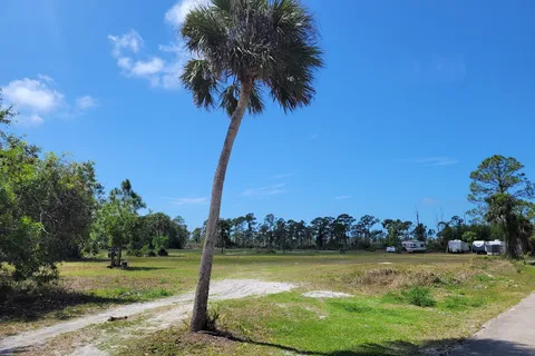 Calusa Cove RV Park
